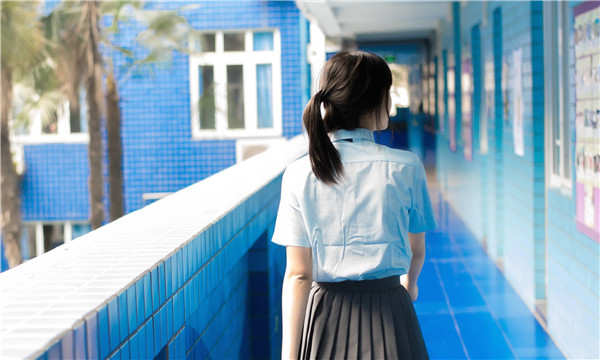 新邵如何找到一个可以帮助我生孩子的女人？
